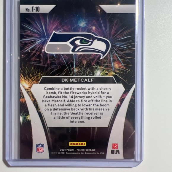 2021 Prizm Football #F-10 DK Metcalf Fireworks Seattle Seahawks - Picture 2 of 2